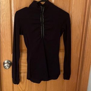 THE CUTEST lululemon quarter zip size 4
